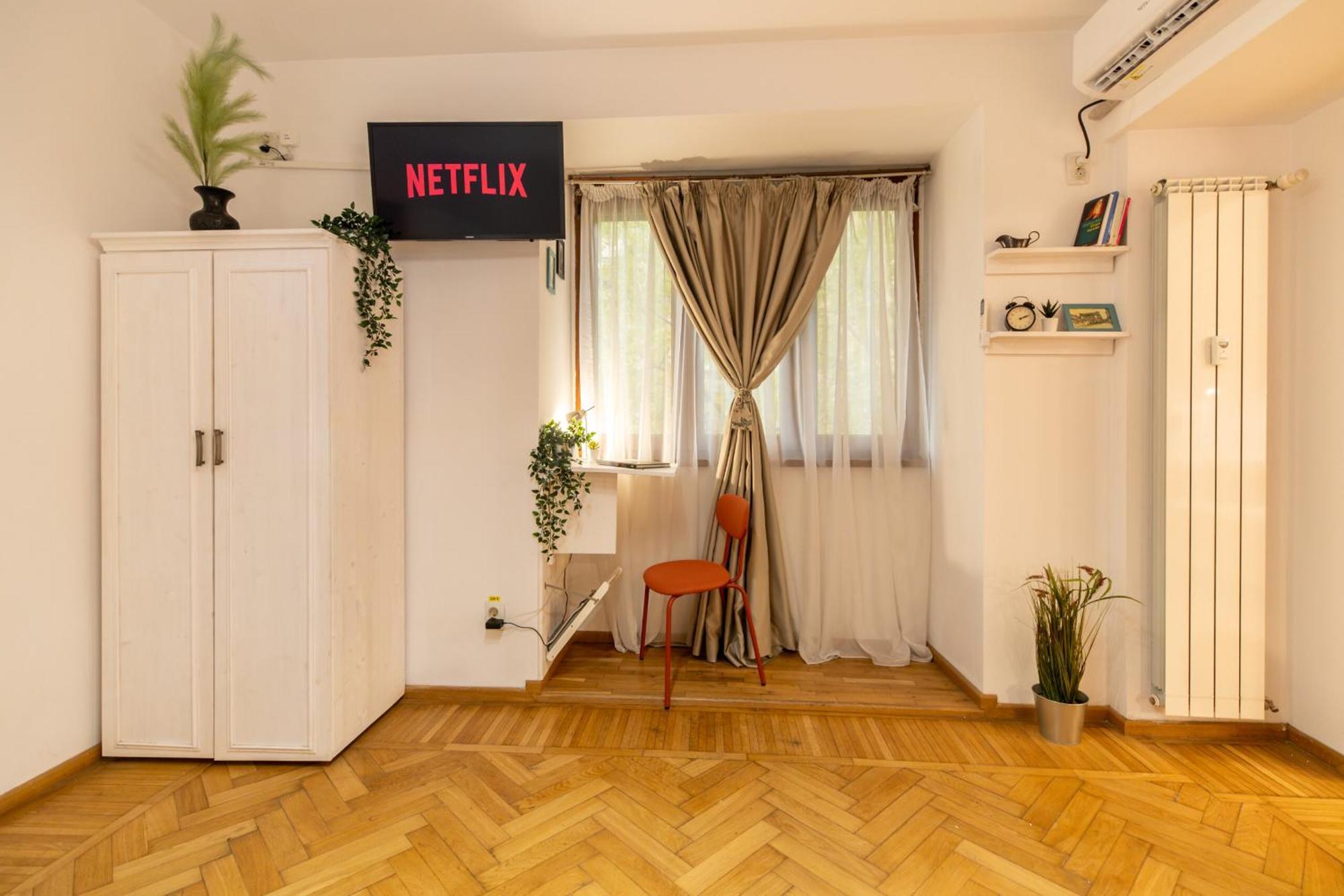 2Br Apartment At Piata Natiunilor Unite: Perfect For City Center Stays 부쿠레슈티 외부 사진