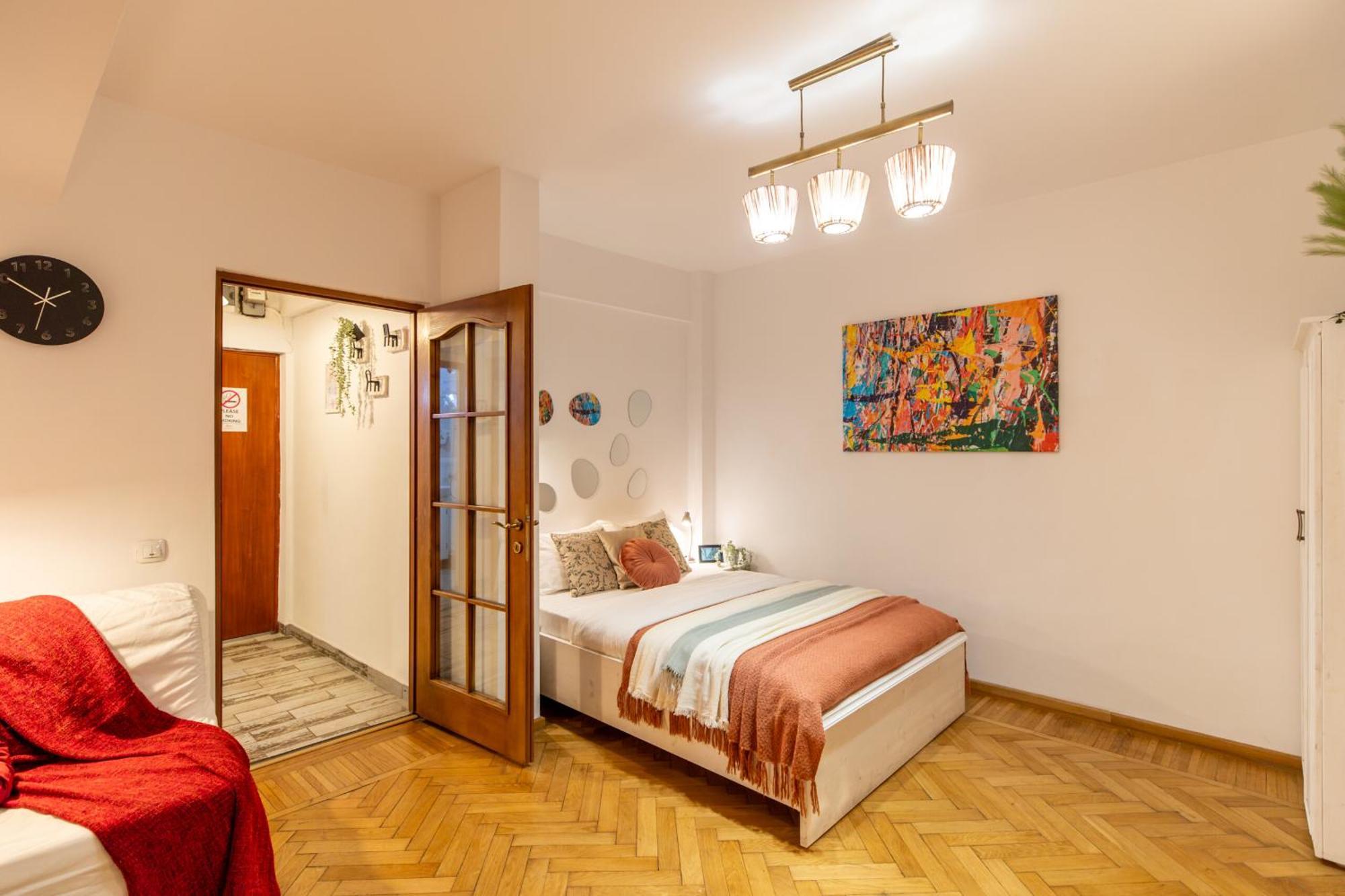 2Br Apartment At Piata Natiunilor Unite: Perfect For City Center Stays 부쿠레슈티 외부 사진