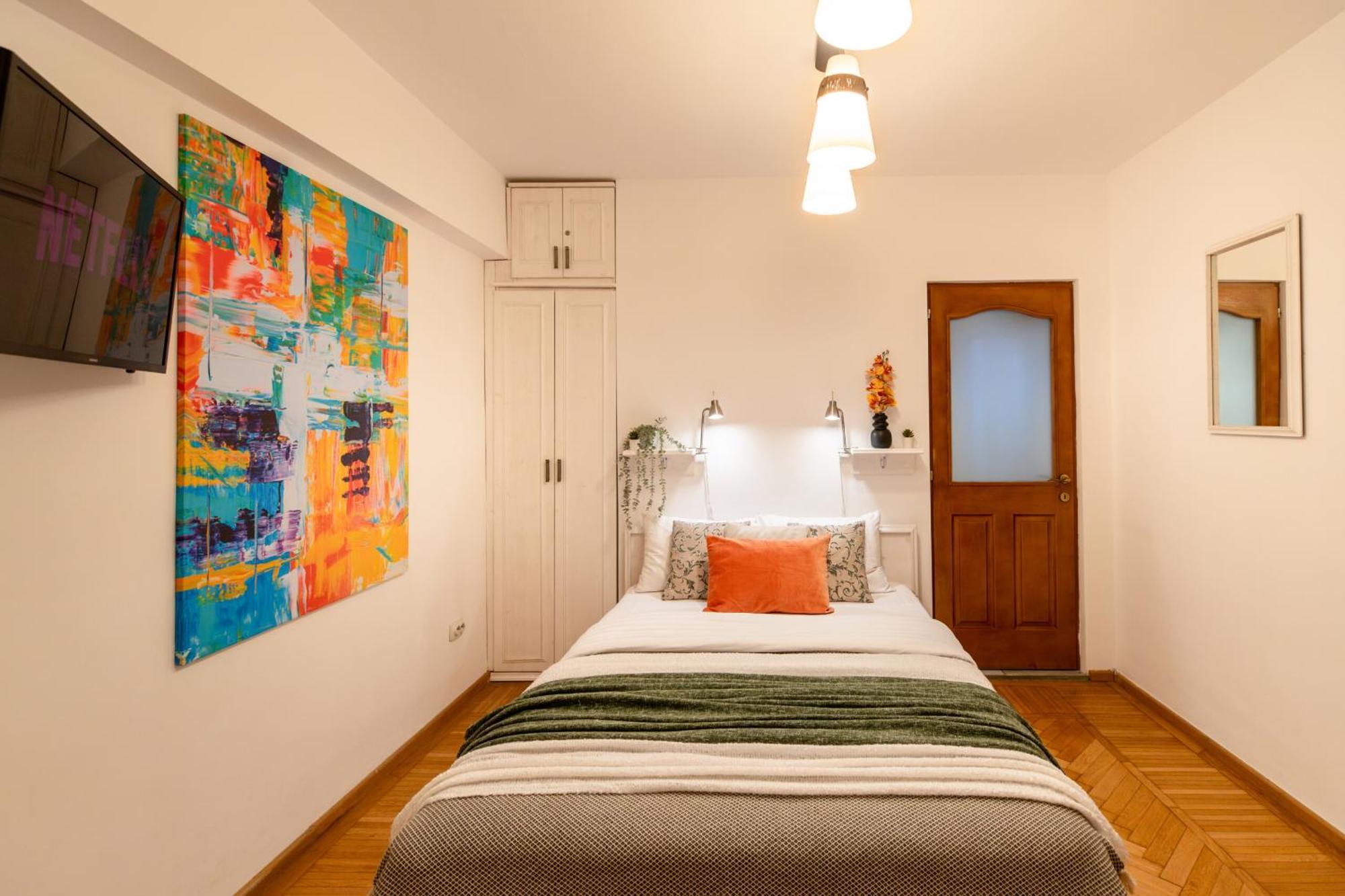 2Br Apartment At Piata Natiunilor Unite: Perfect For City Center Stays 부쿠레슈티 외부 사진